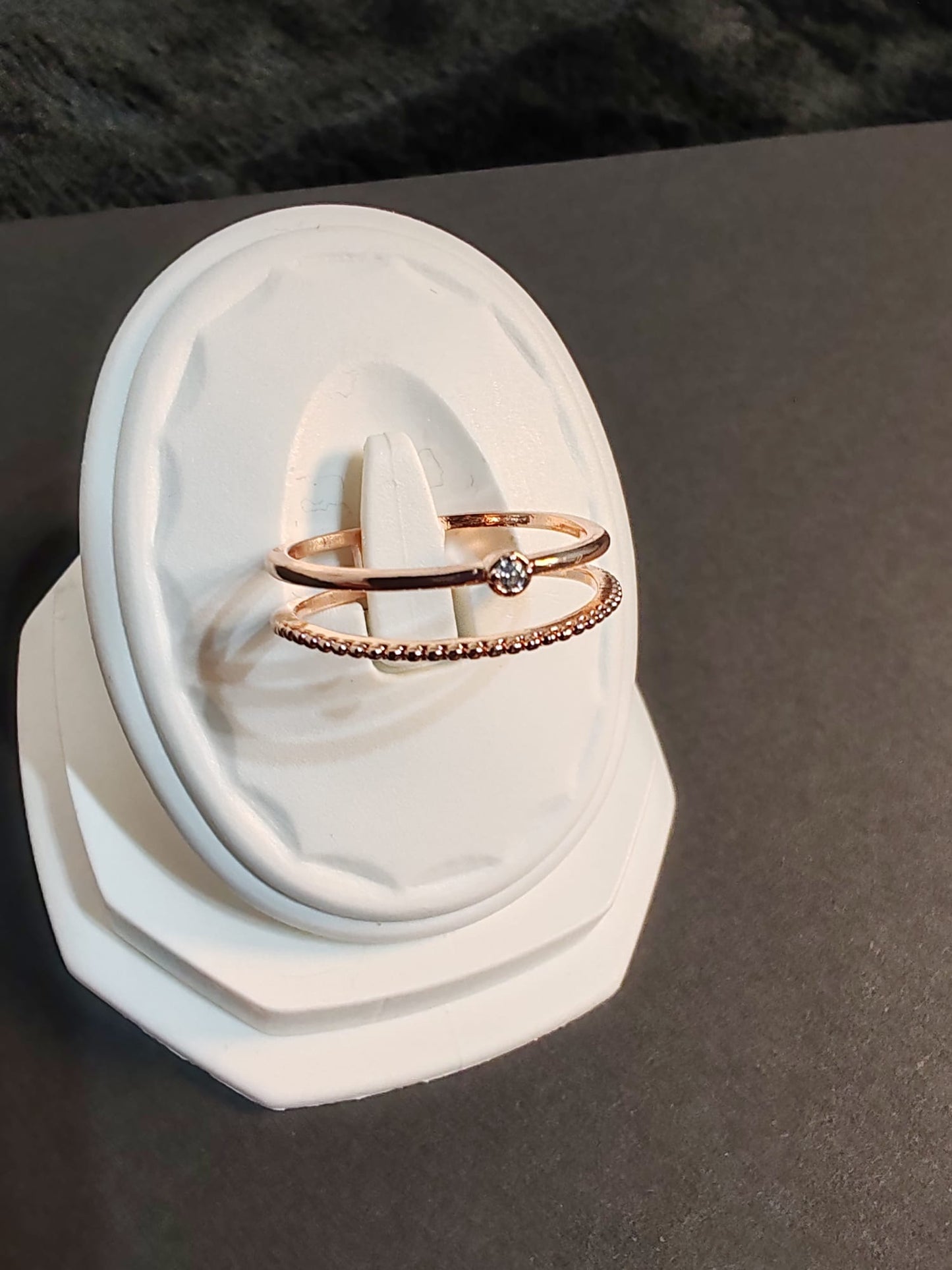 Doppellagiger Zirkonring