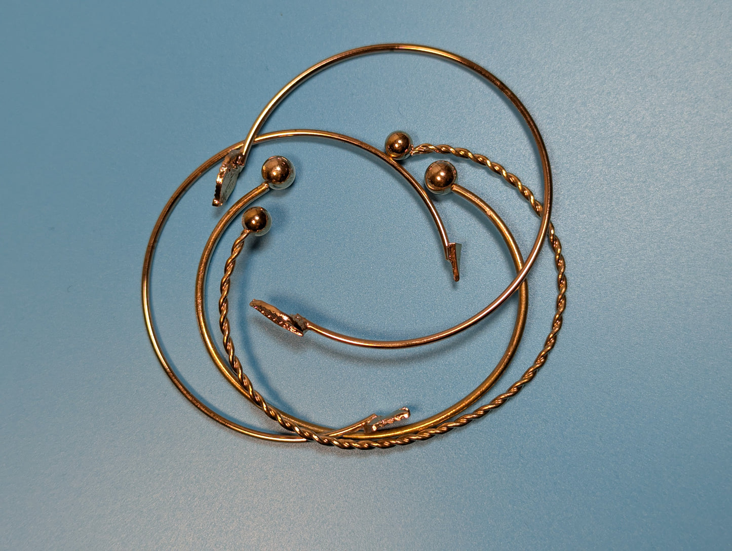 Goldener Armbandsatz 01